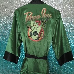 Poison Ivy DC Bombshells silk robe